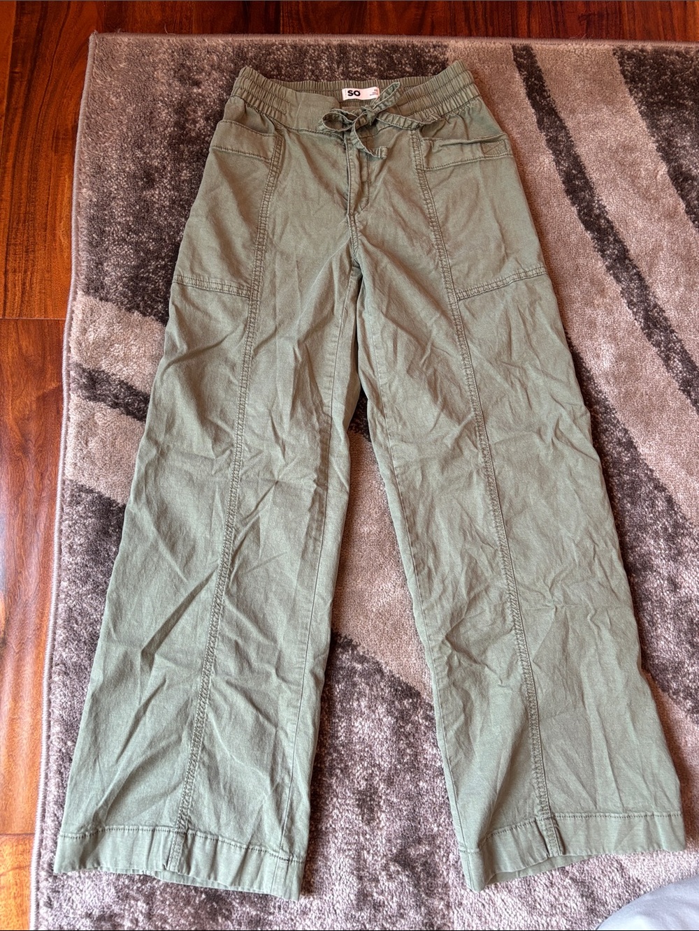 SO Olive Green Women's Cargo Pants — Drawstring Waist